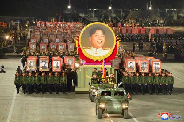 Participants of the Pyongyang military parade. - Sputnik International