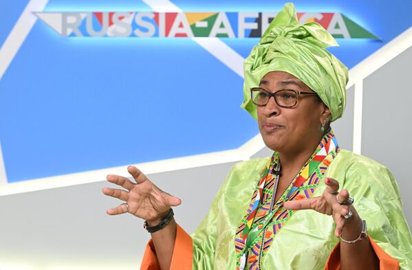 Oumi Sene, the head of the Russian Cultural Center Kalinka in Senegal, participating in the Second Russia-Africa Summit and Forum at Expoforum Convention and Exhibition Centre. - Sputnik International