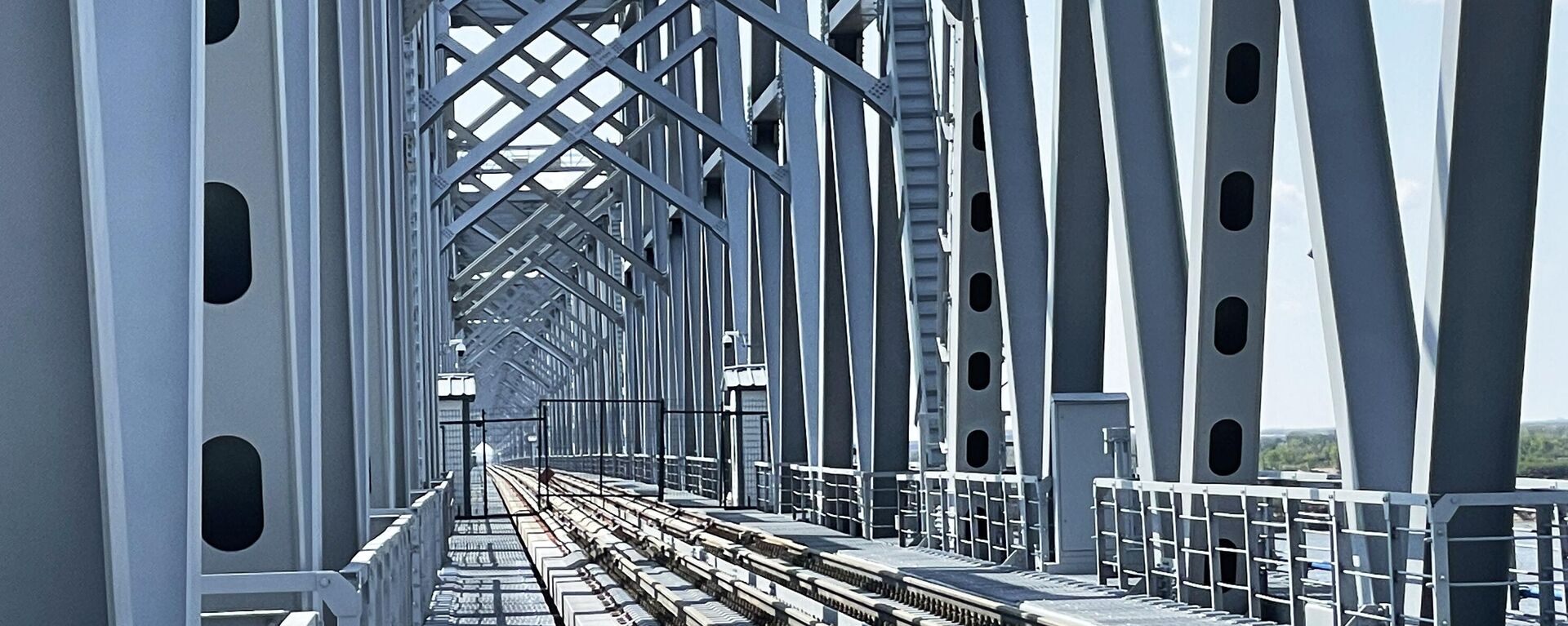 Railroad Bridge over Amur River - Sputnik International, 1920, 28.07.2023
