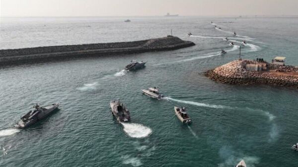 IRGC Navy missile boats depart for snap drills, August 2, 2023. - Sputnik International