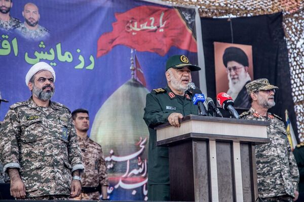 This photo provided by Iran&#x27;s Revolutionary Guard Corps (IRGC) official website shows Iranian Revolutionary Guard commander-in-chief Hossein Salami speaking during a military drill near the island of Abu Musa, off the coast of the southern Iranian city of Bandar Lengeh. - Sputnik International