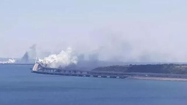 Russian special services put a smoke screen on the Crimean bridge during failed Ukrainian attack - Sputnik International
