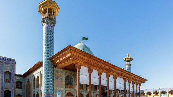 Shah Cheragh Mosque (or Shahcheragh Holy Shrine) is the tomb of Ahmed bin Musa (Imam Reza's brother) in the center of Shiraz, Iran. - Sputnik International