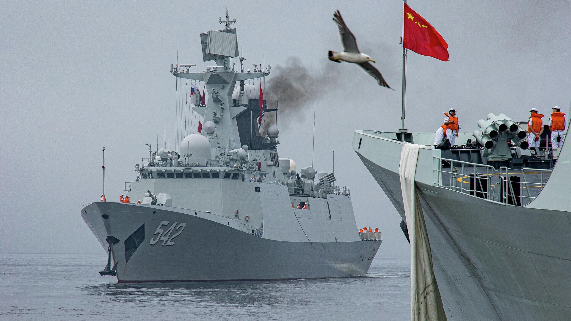 Chinese Navy Ships Arrive in Vladivostok After Joint Russia-China Exercises - Sputnik International, 1920, 17.09.2023