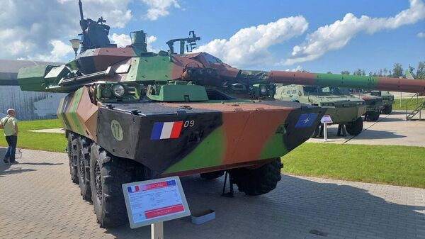 French armoured fighting vehicle AMX-10RCR - Sputnik International