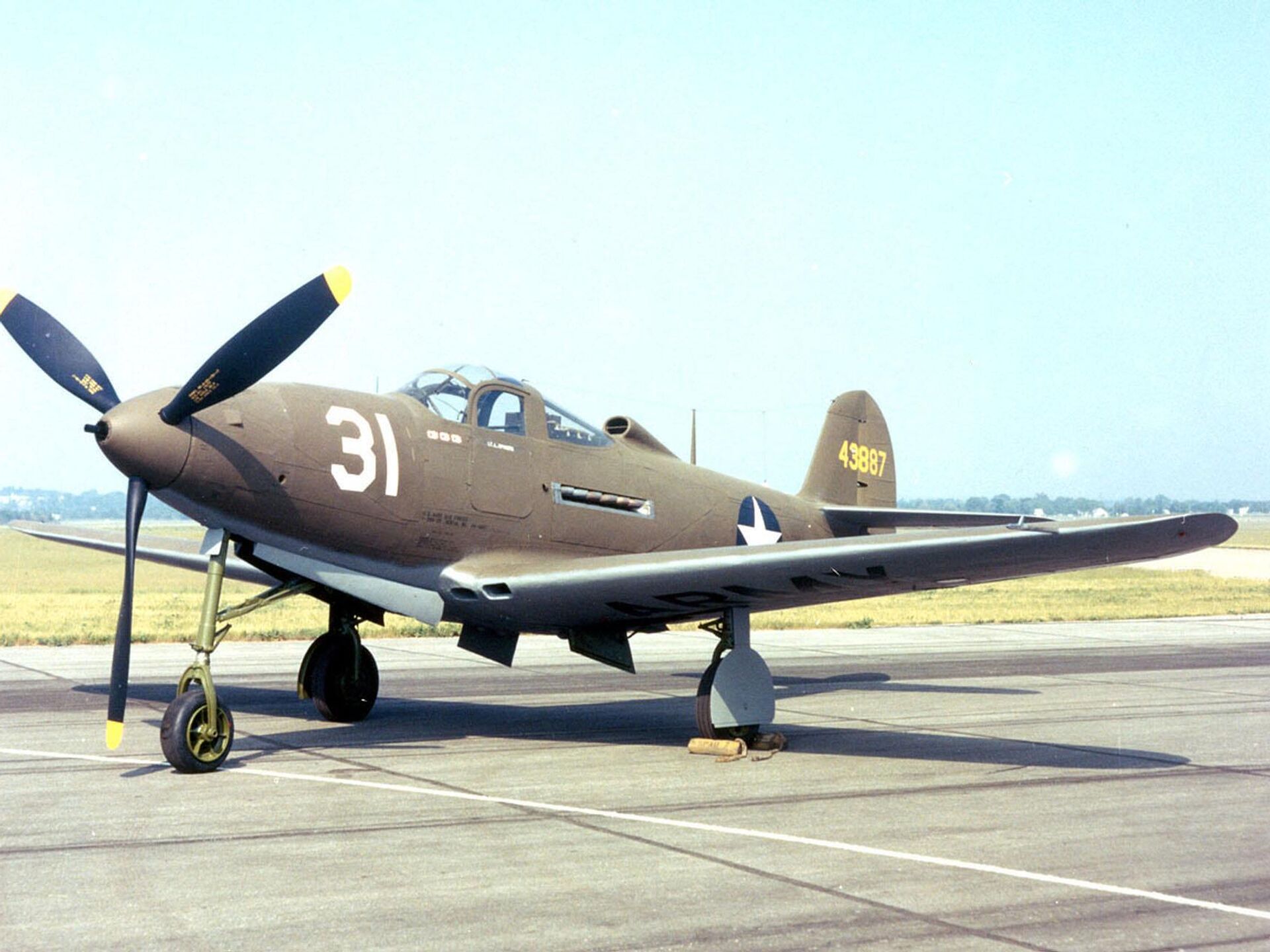 П 400. P-39 Airacobra. Белл п-39 Аэрокобра. Bell р-39 Airacobra. Самолет Bell p-39.