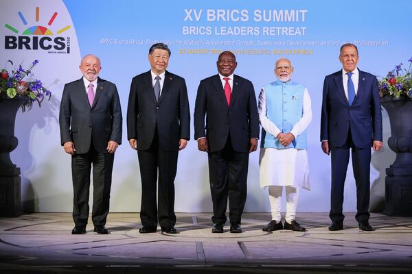 Brazilian President Luiz Inacio Lula da Silva, Chinese President Xi Jinping, South African President Cyril Ramaphosa, Indian Prime Minister Narendra Modi and Russian Foreign Minister Sergey Lavrov gathered to discuss the most pressing issues in world politics. Russian President Vladimir Putin joined the event via video conference. - Sputnik International