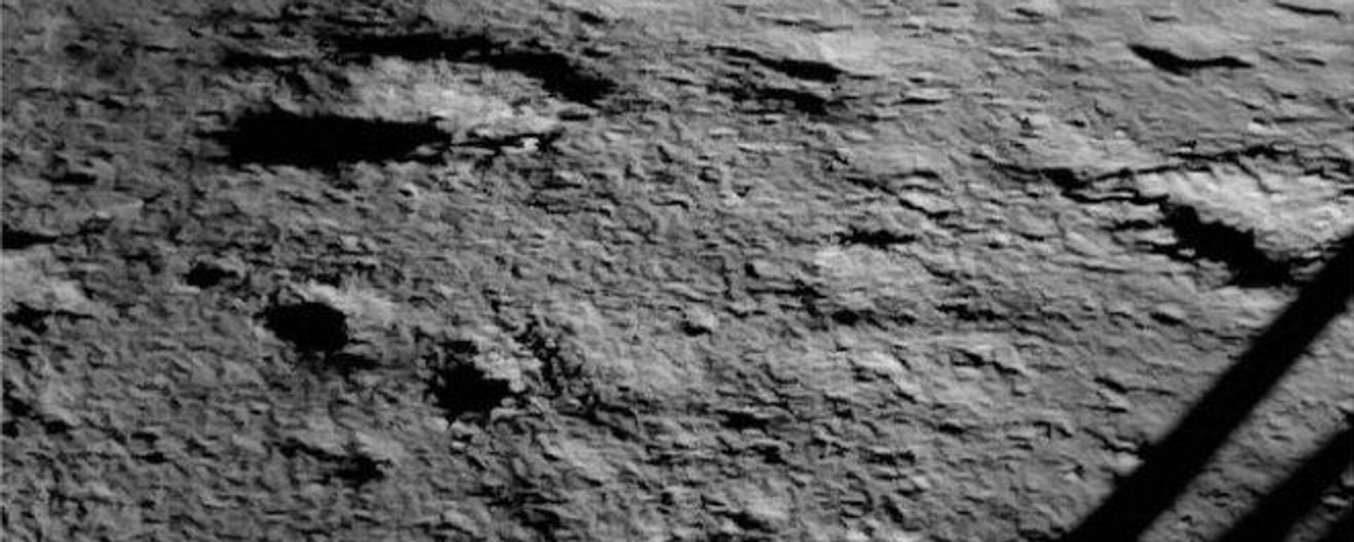 Chandrayaan-3 Lander on the lunar surface after landing on the Moon's South Pole, August 23, 2023 - Sputnik International, 1920, 24.08.2023