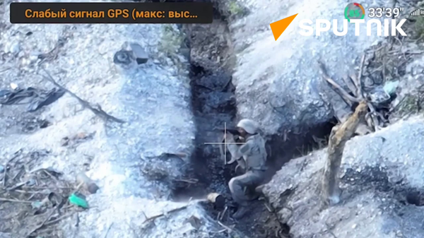 Russian FPV attack drone eliminates Ukrainian troops - Sputnik International