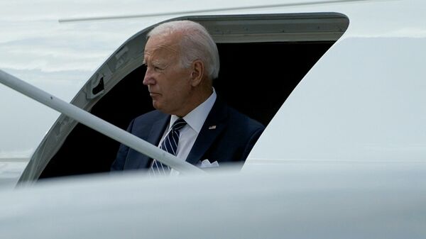 US President Joe Biden disembarks Air Force One at Hagerstown Regional Airport in Hagerstown, Maryland, on August 17, 2023 - Sputnik International