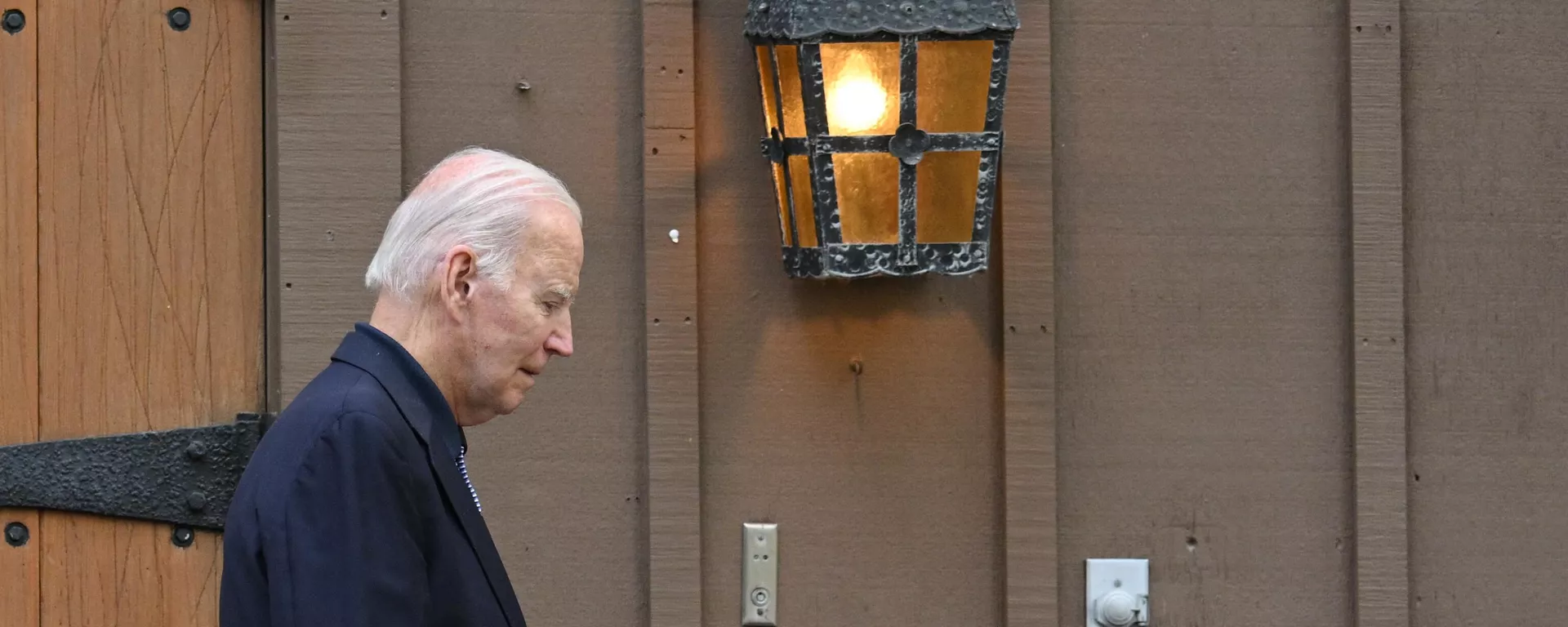 US President Joe Biden departs from Our Lady of Tahoe Catholic Church in Zephyr Cove, Nevada on August 19, 2023 - Sputnik International, 1920, 08.09.2023
