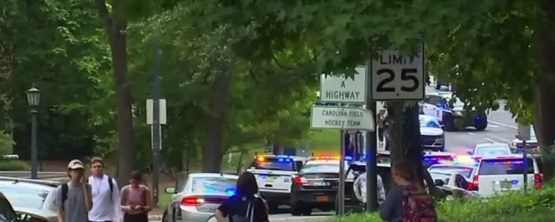 Authorities at the University of North Carolina - Chapel Hill temporarily placed the entire campus on lockdown Monday after police received reports of an armed gunman on the grounds and issued a shelter-in-place order for the surrounding areas. - Sputnik International, 1920, 28.08.2023