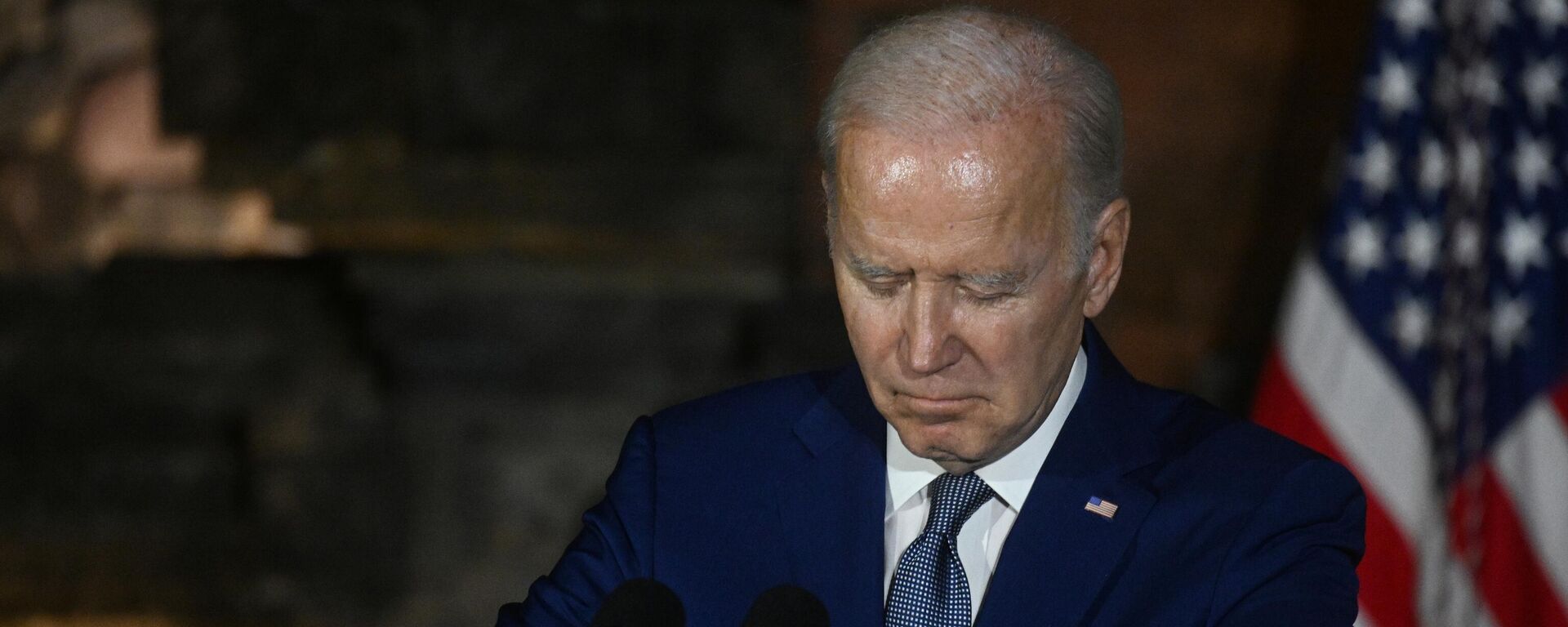 US President Joe Biden speaks during a news conference following his meeting with Chinese president Xi Jinping, ahead of the G20 leaders' summit, in Bali, Indonesia - Sputnik International, 1920, 20.11.2023