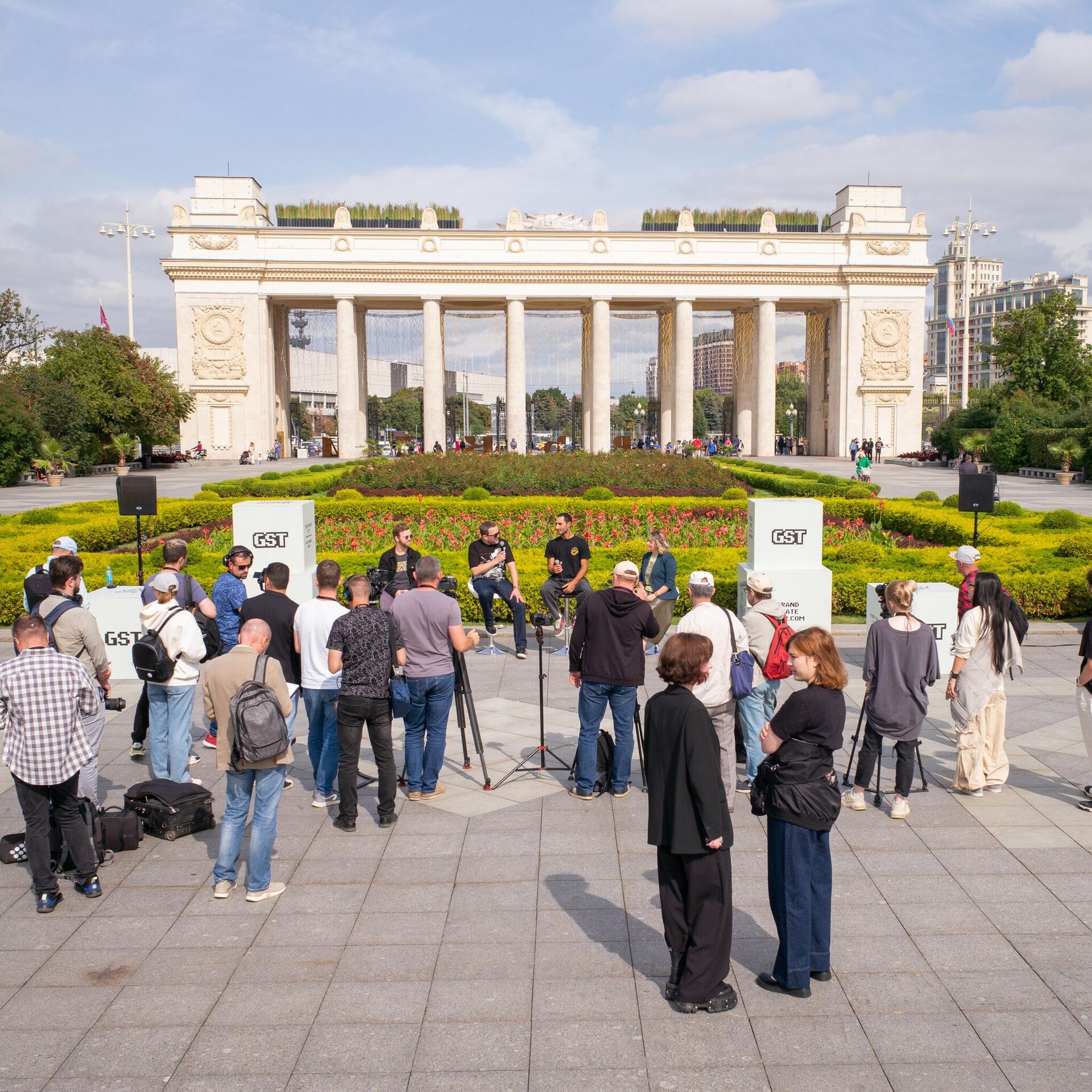 grand skate tour moscow