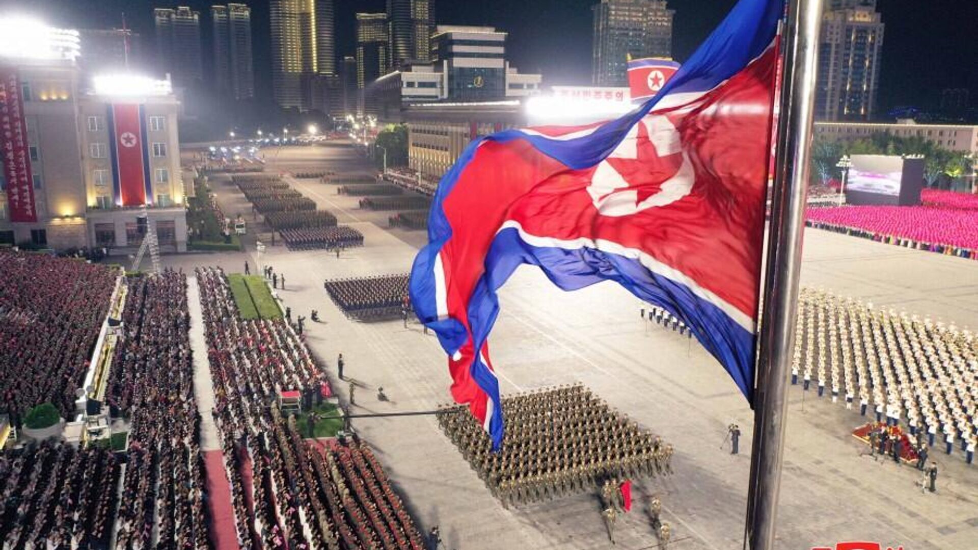 The 75th anniversary of the founding of the DPRK is celebrated with a grand parade in Pyongyang. - Sputnik International, 1920, 16.11.2023