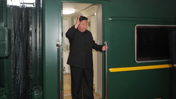 North Korean Leader Kim Jong Un Leaves Pyongyang to Visit Russian Federation - Sputnik International