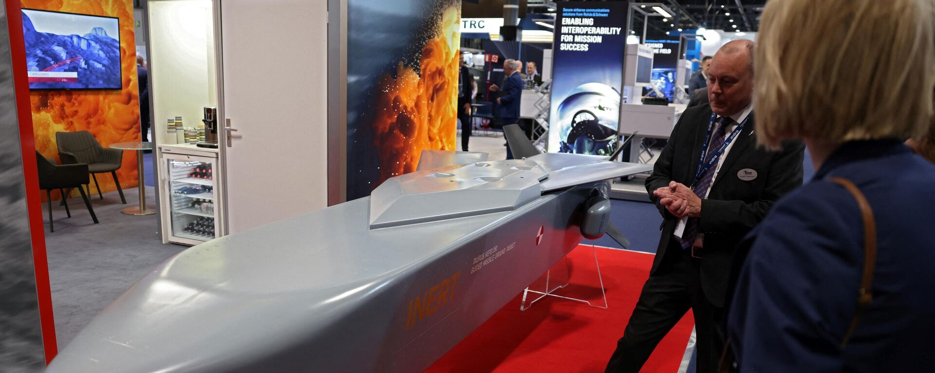 A guide missile ground target KEPD 350 manufactured by the Swedish-German company Taurus is displayed at the International Defense and Security fair of Madrid, on May 17, 2023 - Sputnik International, 1920, 16.09.2023