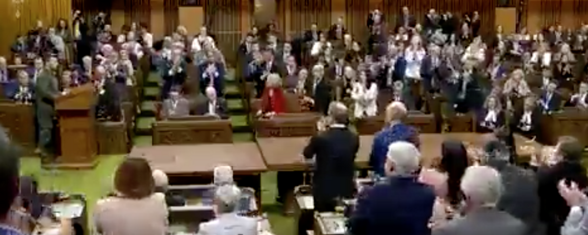 in the Canadian parliament, a 98-year-old ex-SS soldier who fought on the side of Hitler during the Second World War is greeted with standing ovation apparently for his Nazi past - Sputnik International, 1920, 24.09.2023