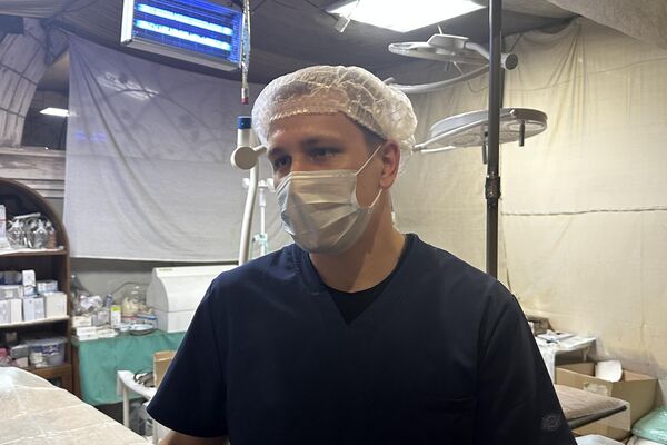 Military surgeon with call sign Kostyl (lit. Crutch) - Sputnik International
