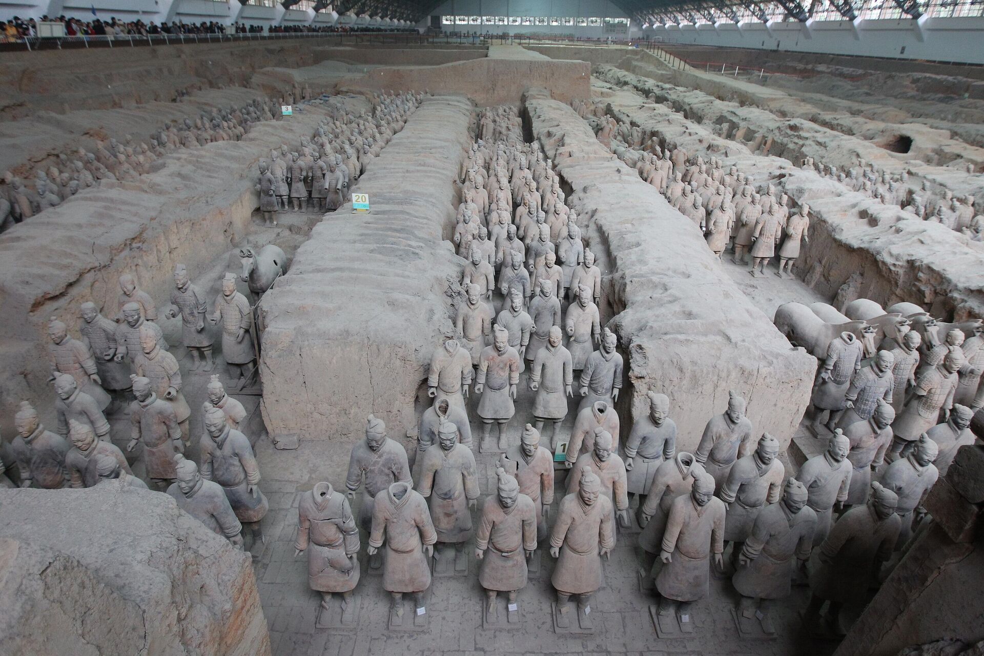 Exhibits of the Qin Shi Huang Terracotta Wariors and Horses Museum in Xian. - Sputnik International, 1920, 24.09.2023