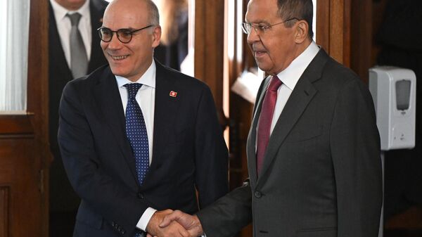 Tunisian Foreign Minister Nabil Ammar and Russian Foreign Minister Sergey Lavrov - Sputnik International