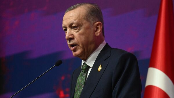 Turkish President Recep Tayyip Erdogan speaks  - Sputnik International