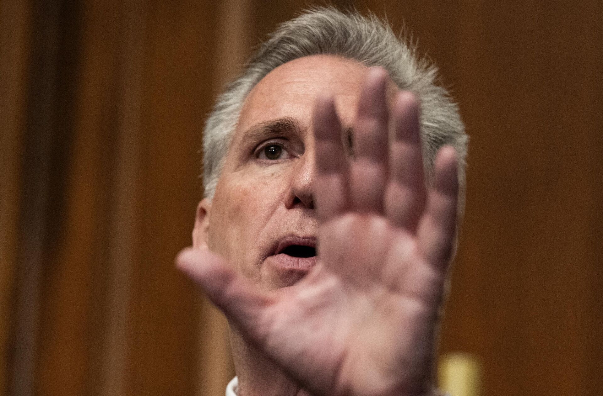 US Speaker of the House Kevin McCarthy, Republican of California, speaks to the press on Capitol Hill in Washington, DC, on September 30, 2023.  - Sputnik International, 1920, 02.10.2023