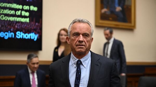 Robert Kennedy Jr., 2024 Presidential hopeful, arrives to testify before the Weaponization of the Federal Government hearing on Capitol Hill in Washington, DC, on July 20, 2023 - Sputnik International