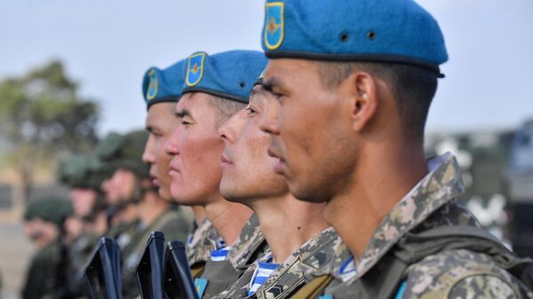 Kazakh servicemen attend the opening ceremony of the Zapad-2021 joint military exercise at the Obuz-Lesnovsky training ground, Belarus - Sputnik International