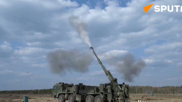 Malva Artillery System in Combat Action  - Sputnik International