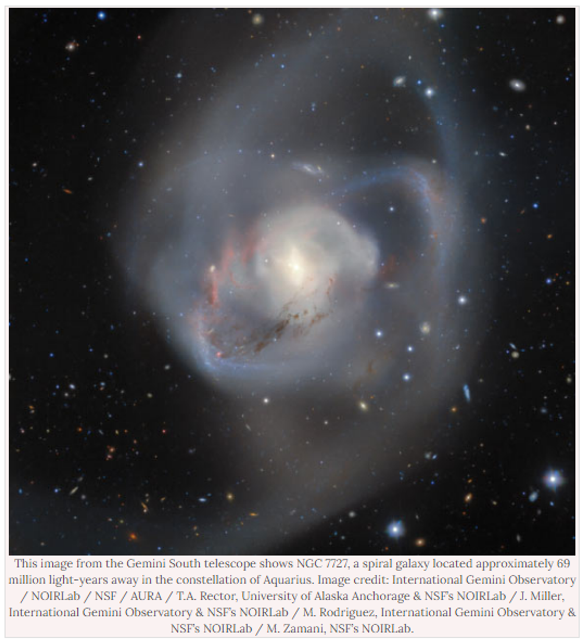 Screenshot of image from the Gemini South telescope showing NGC 7727, a spiral galaxy some 69 million light-years away in the constellation of Aquarius. - Sputnik International, 1920, 28.10.2023