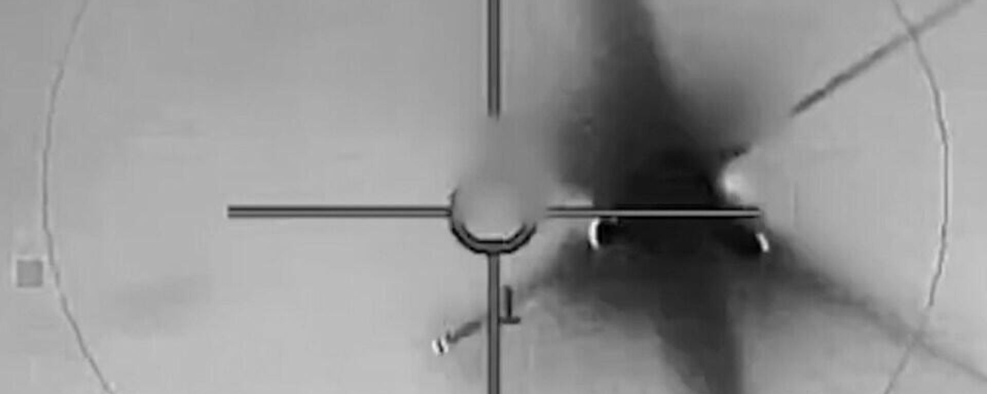 Screengrab of video released by the IDF showing the assumed destruction of a Houthi ballistic missile. - Sputnik International, 1920, 05.11.2023
