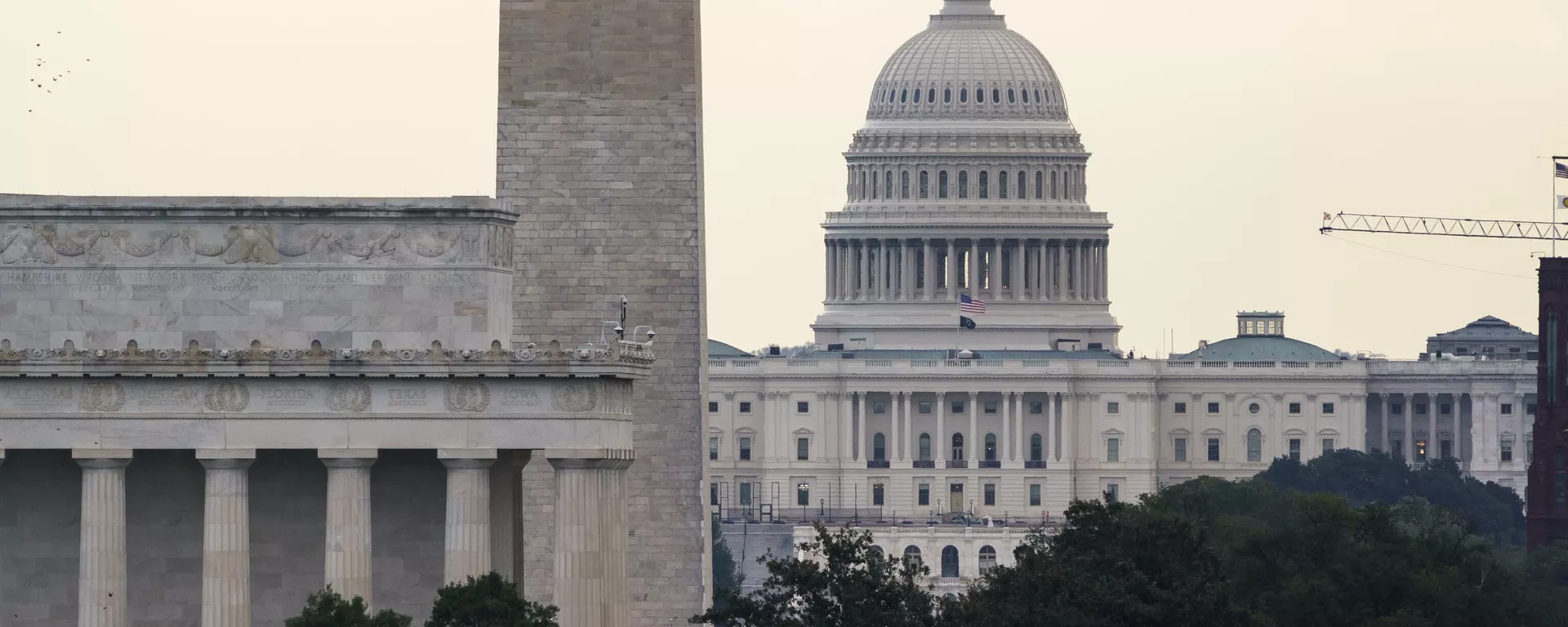 The Washington skyline is seen as Congress and the White House grapple with a stopgap bill to avert a government shutdown. - Sputnik International, 1920, 11.10.2024