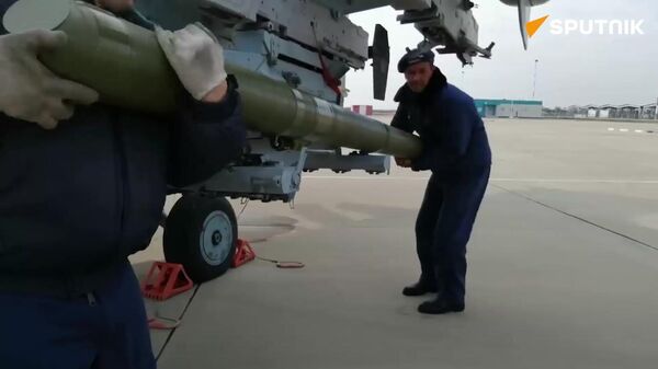 Contract completed: Kalashnikov's Vikhr-1 supersonic missiles sent to front - Sputnik International