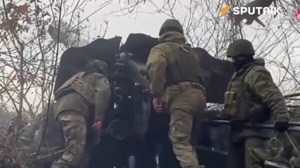 Russian artillerymen from Battlegroup Zapad quash Ukrainian troops in Kupyansk direction - Sputnik International