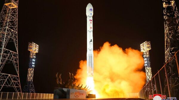 The General Bureau of Aerospace Engineering of the DPRK successfully launched the Manrigyong-1 reconnaissance satellite at 22 hours, 42 minutes and 28 seconds on November 21, 112 Juche (2023) using a new type of Chollima-1 carrier rocket from Sohae Space Center in Cholsan County, North Pyongan Province. - Sputnik International