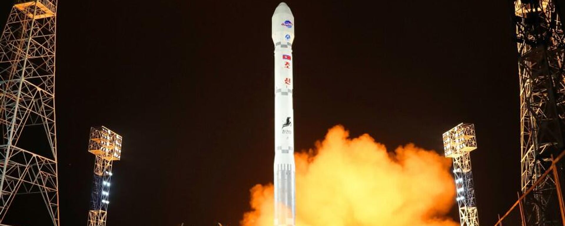 The General Bureau of Aerospace Engineering of the DPRK successfully launched the Manrigyong-1 reconnaissance satellite at 22 hours, 42 minutes and 28 seconds on November 21, 112 Juche (2023) using a new type of Chollima-1 carrier rocket from Sohae Space Center in Cholsan County, North Pyongan Province. - Sputnik International, 1920, 31.12.2023