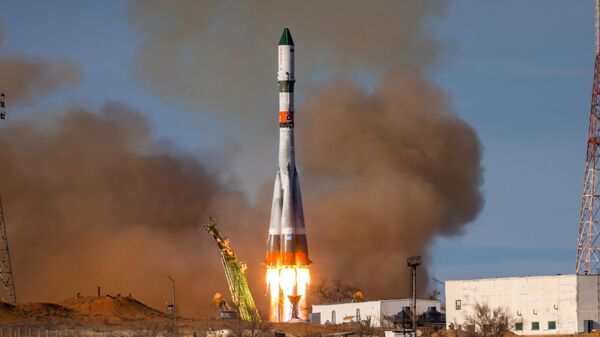 The launch of the Progress MS-25 cargo ship on a Soyuz-2.1a carrier rocket from the Baikonur Cosmodrome on December 1, 2023. - Sputnik International