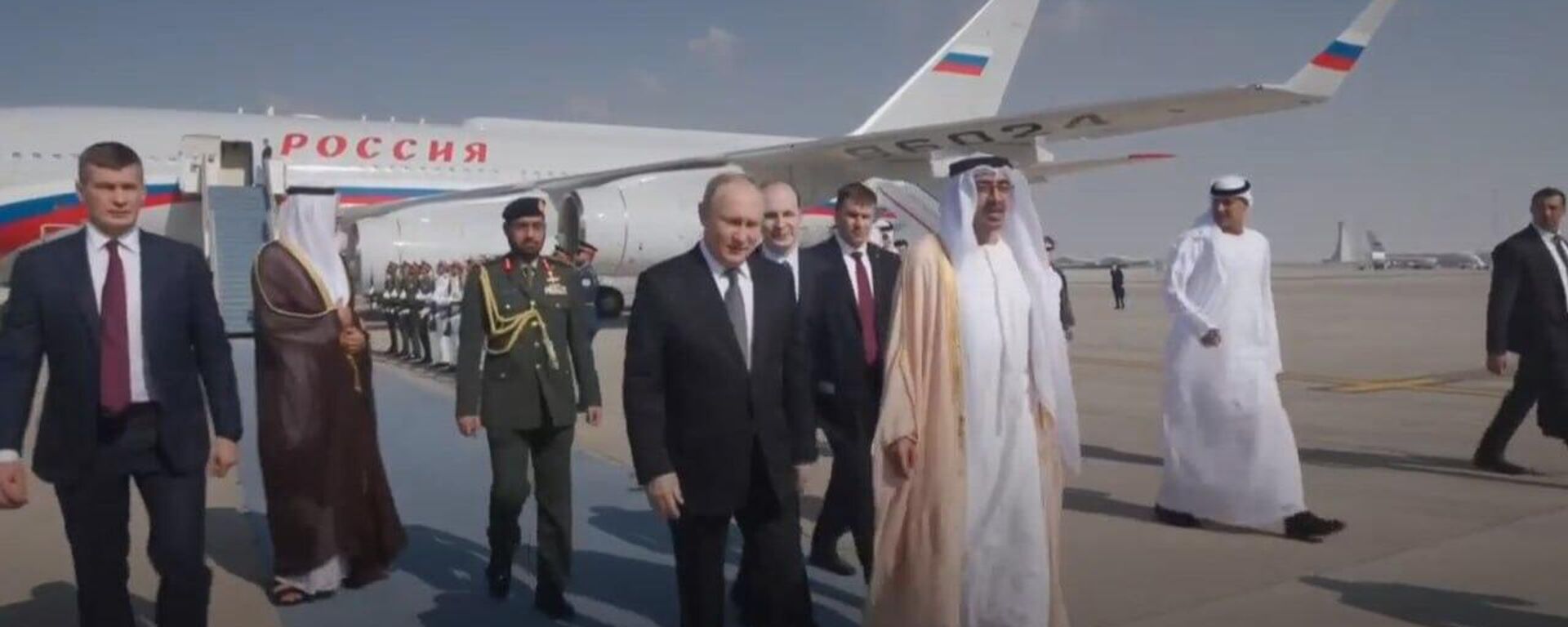 Russian President Vladimir Putin has arrived in the UAE - Sputnik International, 1920, 05.12.2023
