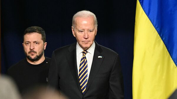 US President Joe Biden and Ukrainian President Volodymyr Zelensky in Washington, DC, December 12, 2023. - Sputnik International