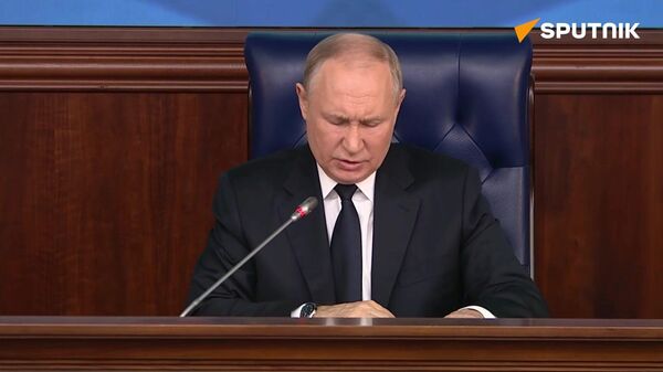 President Putin's Complete Speech at Defense Collegium Meeting - Sputnik International