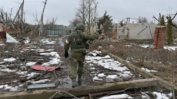  A  Russian serviceman in Maryinka. File photo - Sputnik International