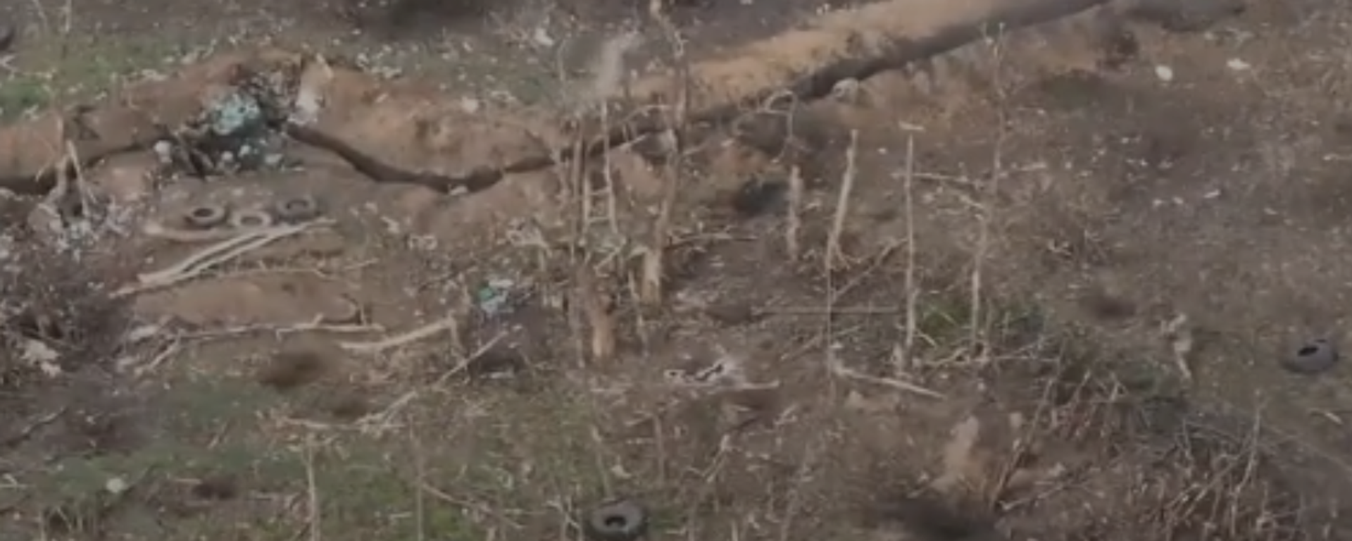 Screengrab of Sputnik video showing Ukrainian blocking unit targeting its own soldiers during a retreat. - Sputnik International, 1920, 01.01.2024