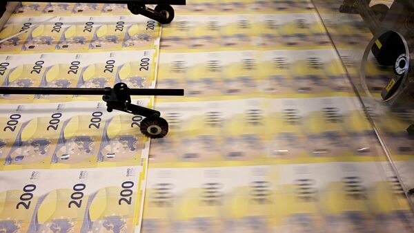 200 euro banknotes being printed. File photo. - Sputnik International
