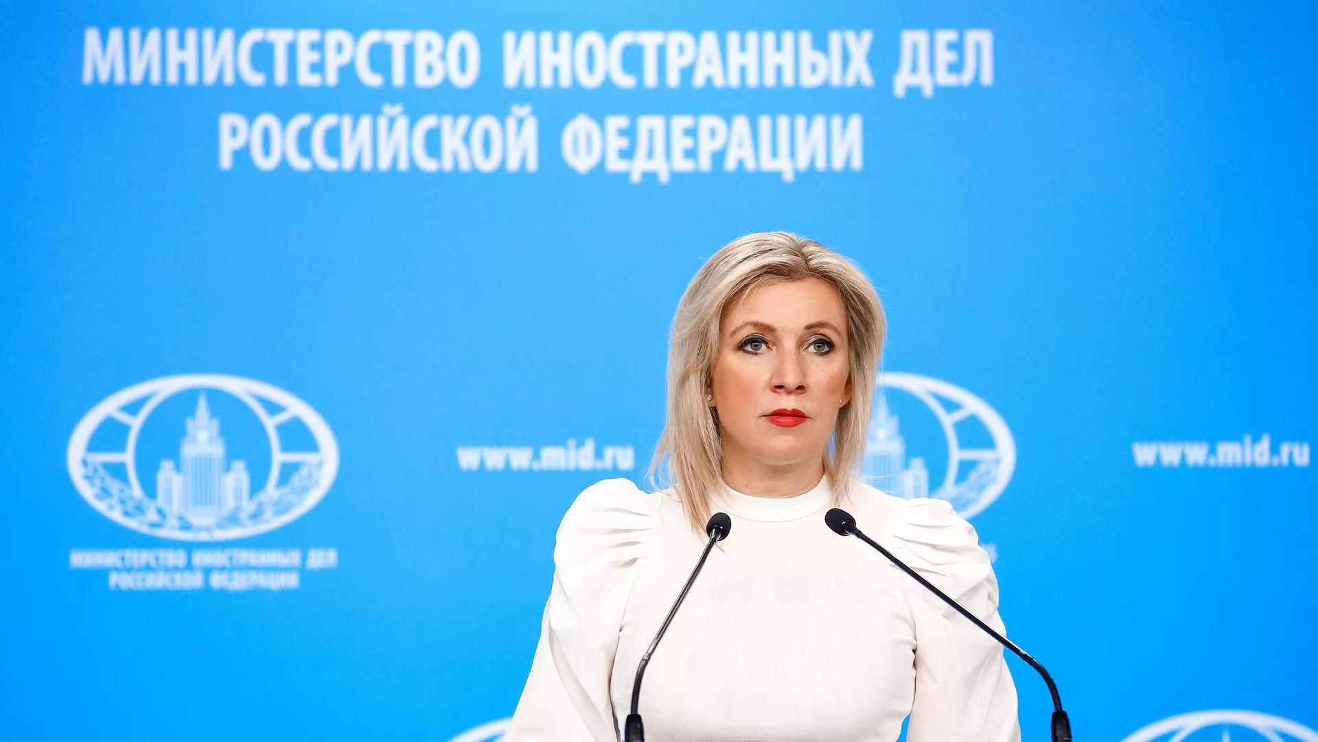 Russian Foreign Ministry’s spokeswoman Maria Zakharova attends her weekly briefing in Moscow, Russia - Sputnik International, 1920, 14.11.2025