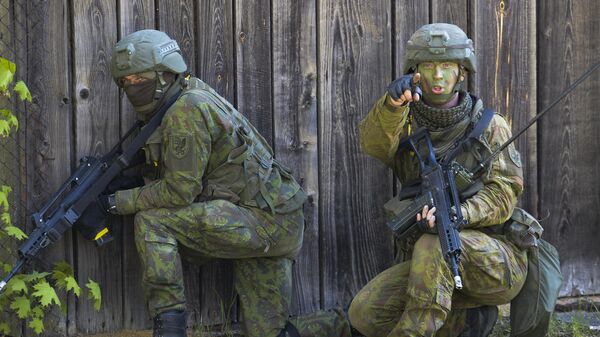 Estonian army and their NATO allies during the Spring Storm drill. - Sputnik International