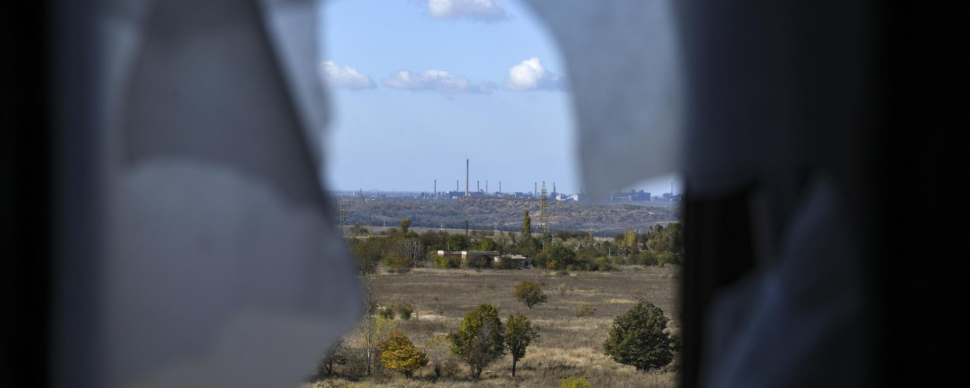 A view of the Avdeyevka Coke and Chemical Plant in the frontline town of Avdeyevka on October 18, 2023, amid the ongoing Russian special military operation in Ukraine. - Sputnik International, 1920, 18.02.2024