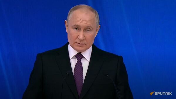 Putin Addresses the Russian Parliament (1) - Sputnik International