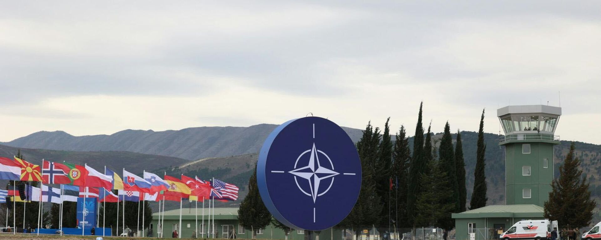 Giant circular NATO logo erected at the Kuçova airbase for a ceremony dedicated to the base's reopening after renovations, Monday, March 4, 2024. - Sputnik International, 1920, 26.04.2024
