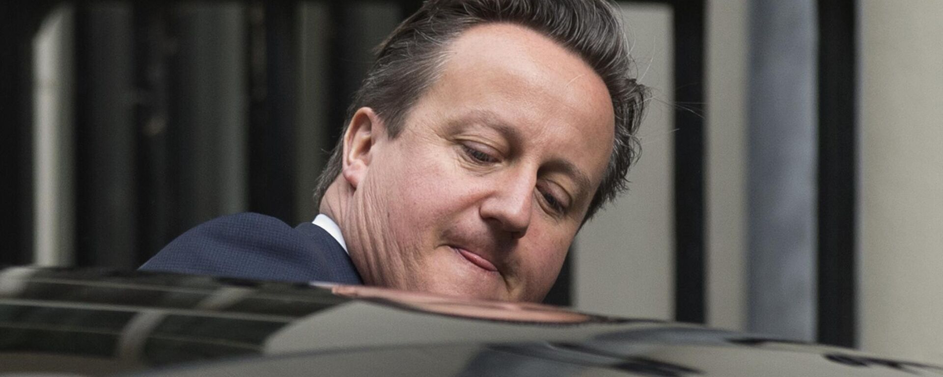 British Prime Minister David Cameron gets in the back of a car as he leaves 10 Downing Street to attend Prime Minister's Questions at the Houses of Parliament, London, Wednesday, June 3, 2015 - Sputnik International, 1920, 26.06.2024